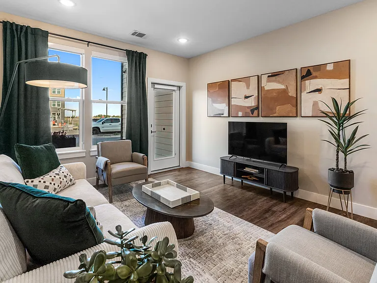 Northwest Crossing Apartment Homes — Photo 61