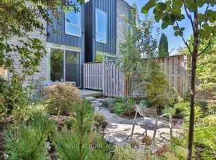 18 Mitchell Ave, Toronto, ON M6J1B9