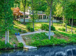 12 Haights Cross Road, Chappaqua, NY 10514