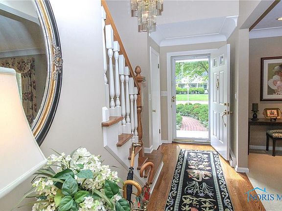 4th image of 2125 Fordway St