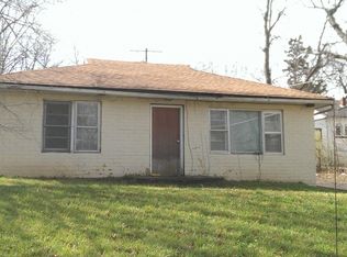 1815 SE 7th St, Topeka, KS 66607