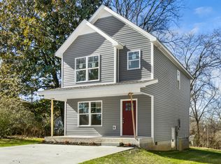 326 Davis Dr, Clarksville, TN 37040