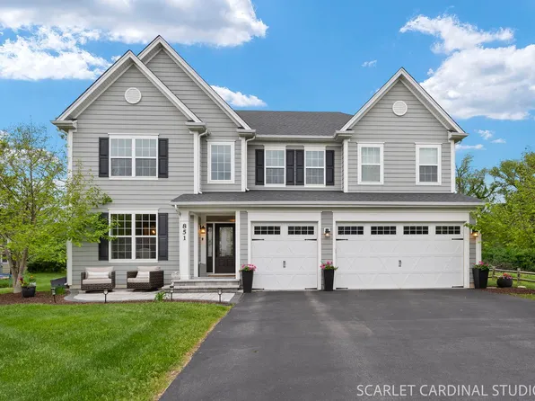 851 Heatherfield Cir, Naperville, IL 60565