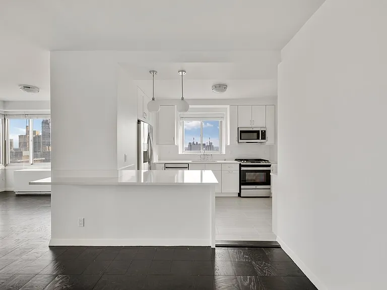 254 E 68th St #23E — Photo 3