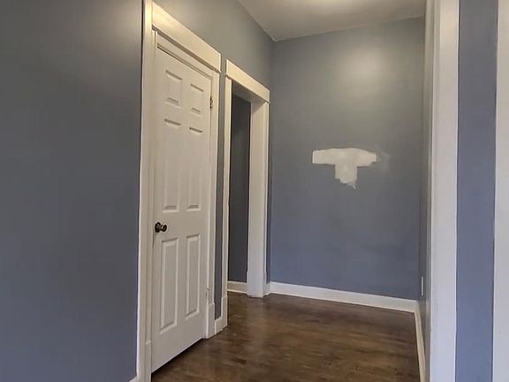 4th image of 1656 N Keeler Ave #3