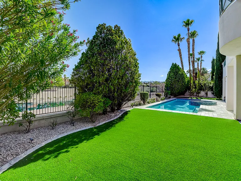 2304 Glenbrook Way — Photo 56