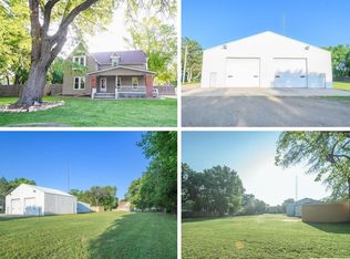 342 S Bloom St, Superior, NE 68978