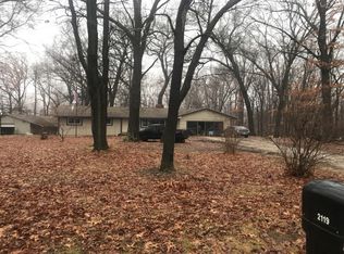 2119 Irish Rd, Dundee, MI 48131