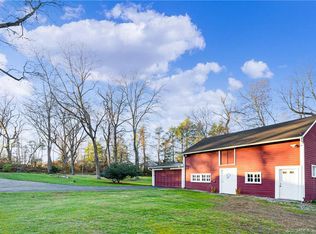 48 Porters Hill Rd, Trumbull, CT 06611