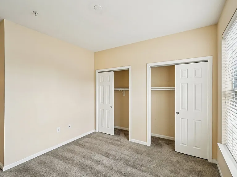 The Enclave Apartments — Photo 14