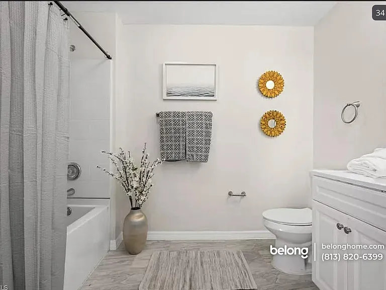 2715 Lee St — Photo 9