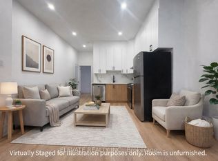 70 Lansdowne Ave #2, Toronto, ON M6K2V9