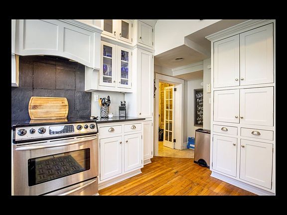 Kitchen. Door leads to butler's pantry/laundry area