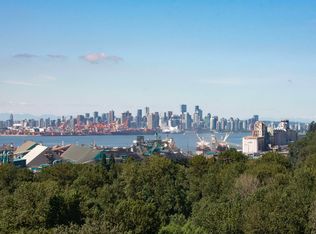 1500 Fern St #1807, North Vancouver, BC V7J 0A9