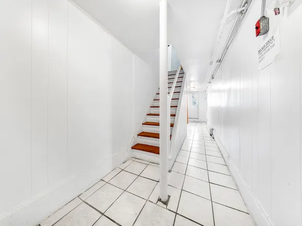 20-23 41st Street image 17 of 26