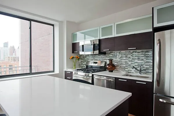 Sold by Town Residential | media 13
