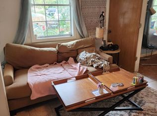 322 Sumter St APT D, Charleston, SC 29403