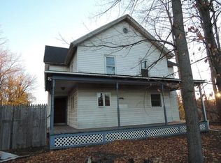 188 Cleveland St, Greenfield, MA 01301