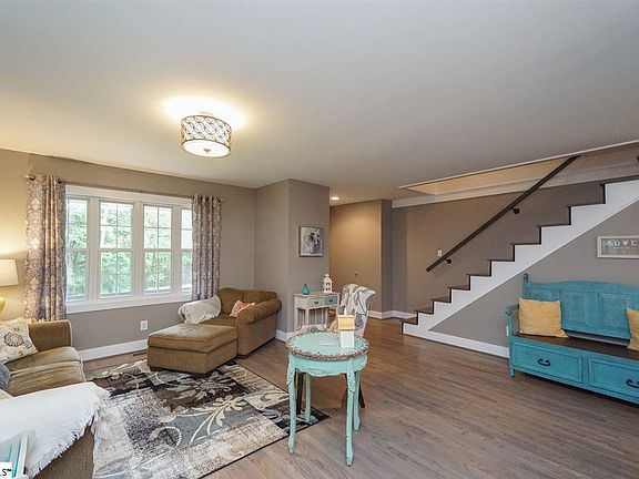 4th image of 505 Leyswood Dr