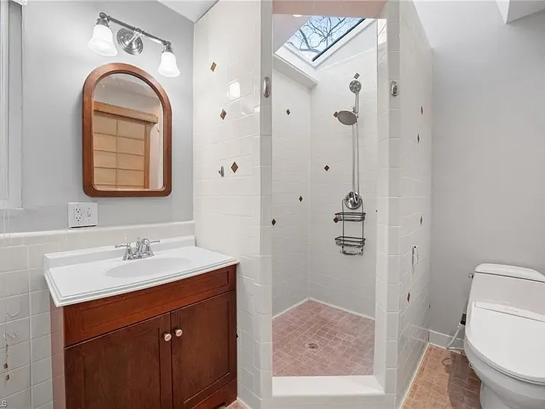917 Walker Ave — Photo 14
