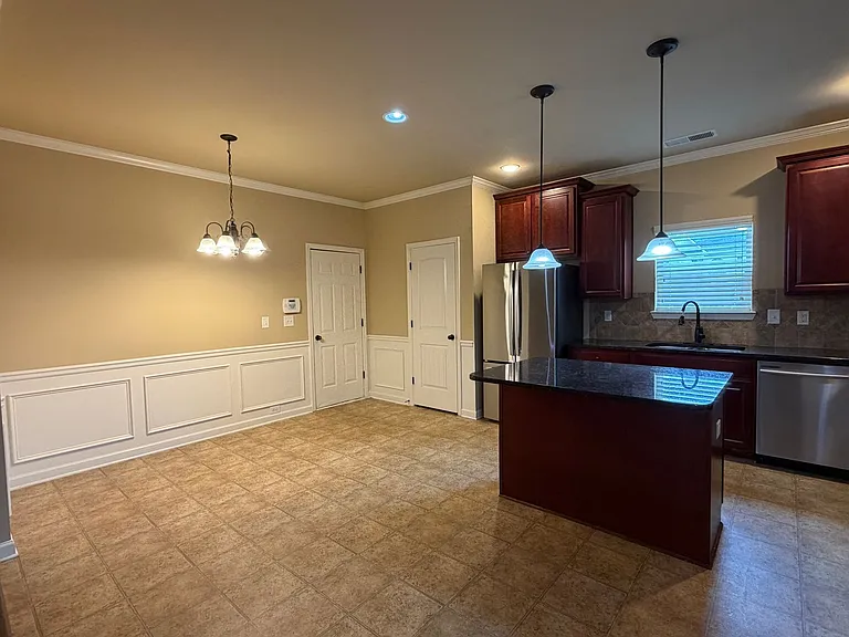 3012 Burgess St — Photo 5