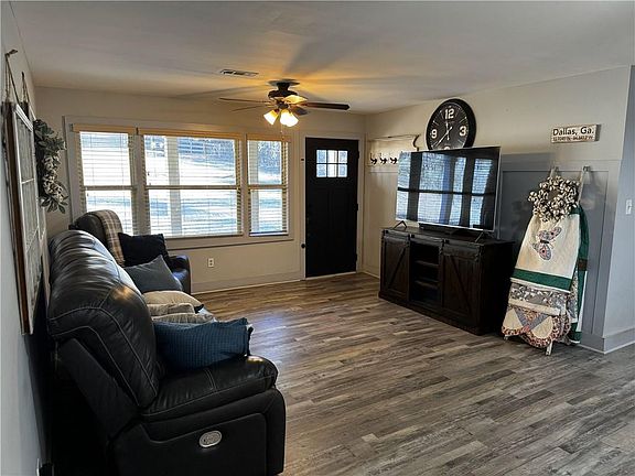 4th image of 2710 Mulberry Rock Rd