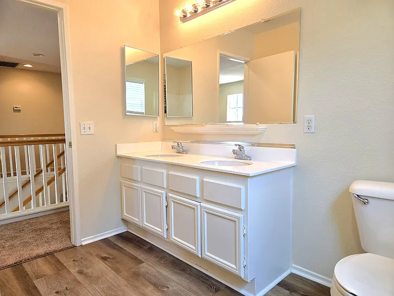 29270 Wrangler Dr — Photo 33