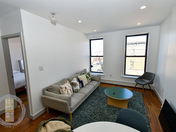 2nd image of 688 Halsey St #4BB