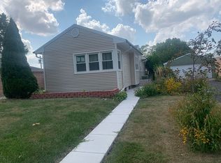 926 S 3rd Ave, Des Plaines, IL 60016