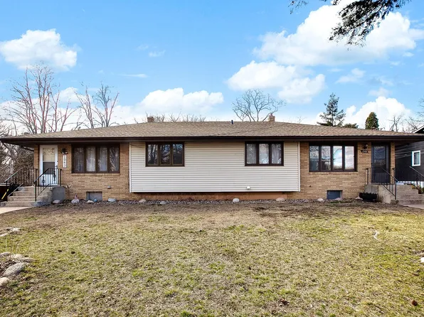 1945 Desoto St N, Maplewood, MN 55117