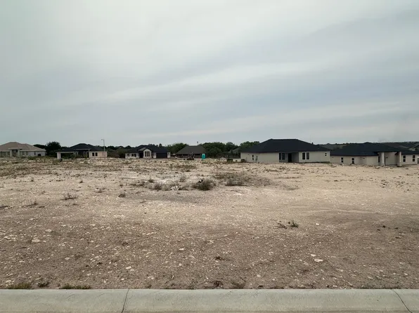 516 Enchanted Way #7, Del Rio, TX 78840
