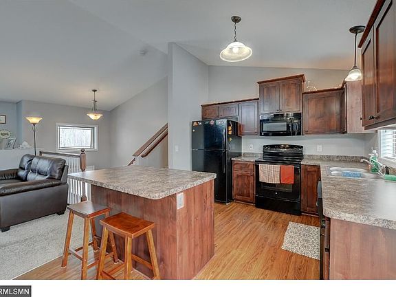 5th image of 38099 Gerald Ave