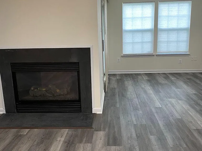 8720 Stonehouse Dr E — Photo 1
