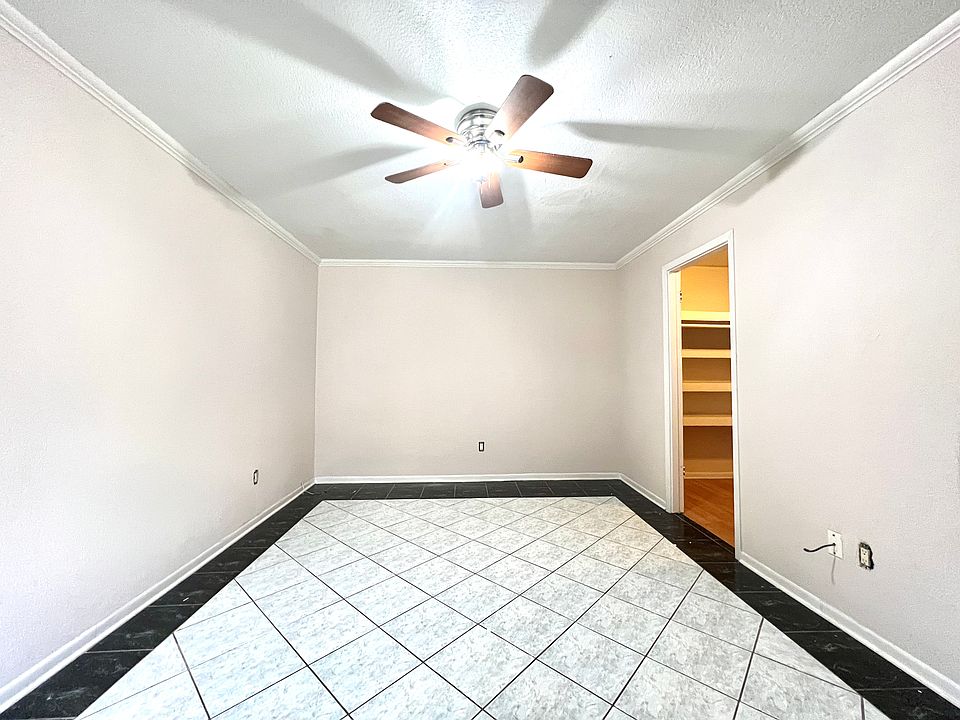 1st image of 10114 Papalote St