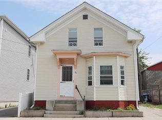 71 Lowell Ave, Providence, RI 02909