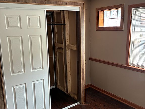 4th image of 3708 Roosevelt Ave