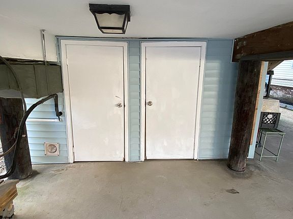 3rd image of 1131 Simpson Ave Unit B