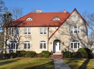 514 Esplanade, Pelham, NY 10803