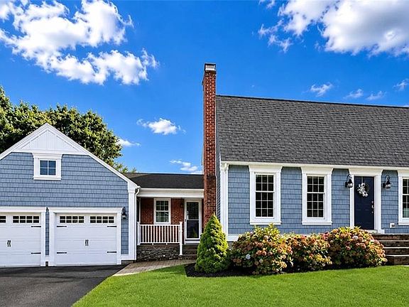 2nd image of 7 Cortland Ln