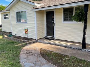 206 Linden St, Burkburnett, TX 76354