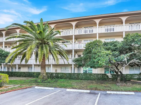 2102 Lucaya Bend #F2, Coconut Creek, FL 33066