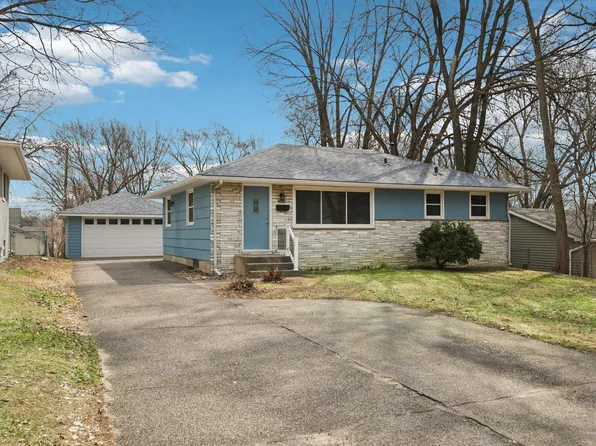 3418 Xenia Ave N, Crystal, MN 55422