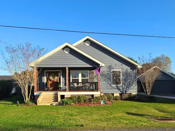 255 W 24th St, Larose, LA 70373