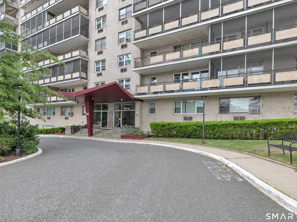 80 Cartright Street #PHA, Bridgeport, CT 06604