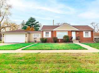 14420 Trenton Rd, Southgate, MI 48195