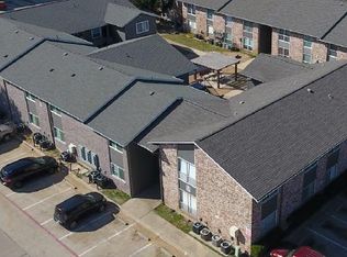 2807 Mustang Dr #828, Grapevine, TX 76051