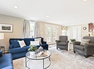 18 Moore St, Natick, MA 01760