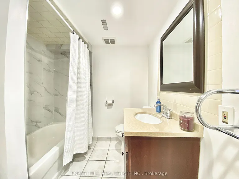 120 Greenbelt Cres #BASEMENT — Photo 15