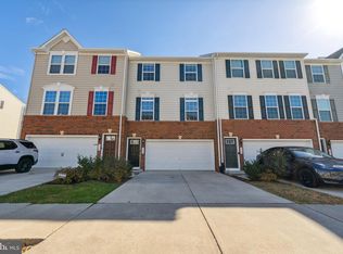 317 Streamview Dr, Fredericksburg, VA 22405