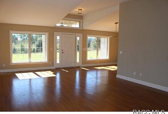 5th image of 4715 E Hillsdale Ln